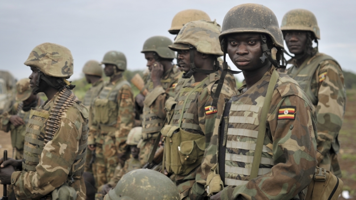 Аль шабаб. African Union peacekeeping. Au RG-31 in Somali. Base+al-Shabab. Time after peacekeeping in Somalia.