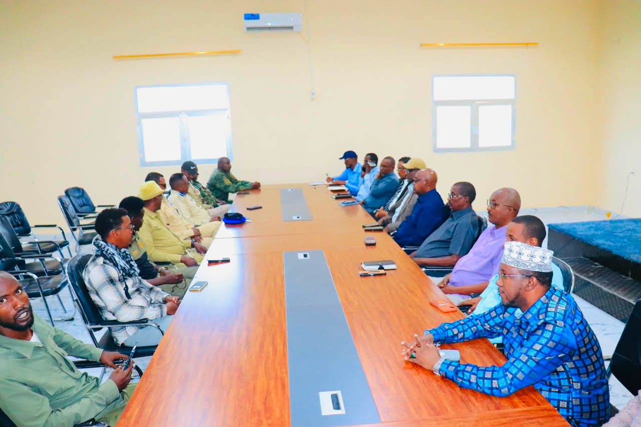 Puntland iyo Galmudug oo ka wada hadlay amniga Gaalkacyo