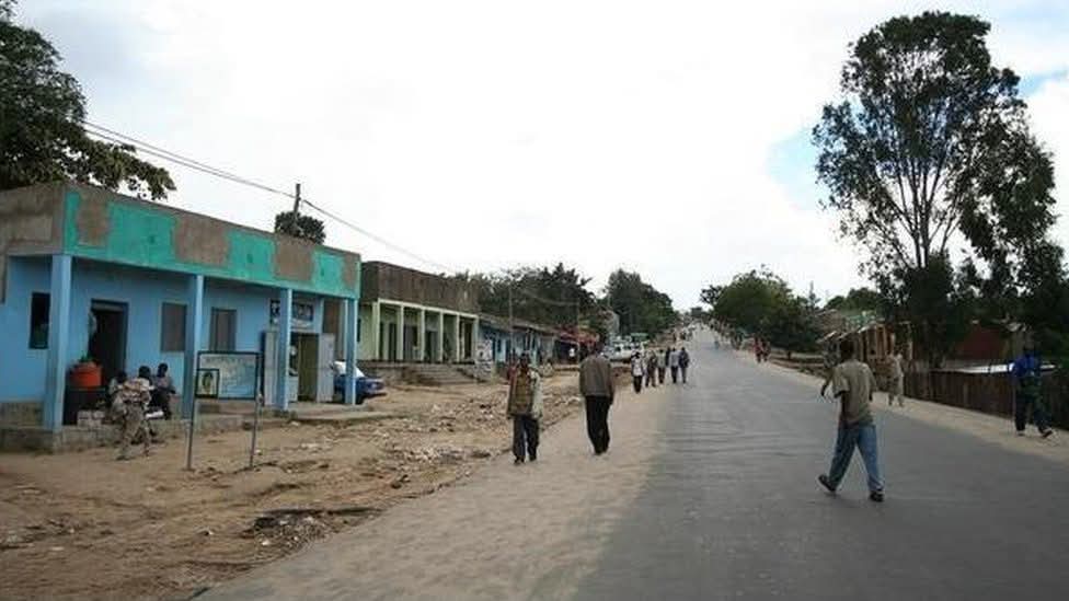 Dagaal maalintii saddexaad ka socda Mooyaale
